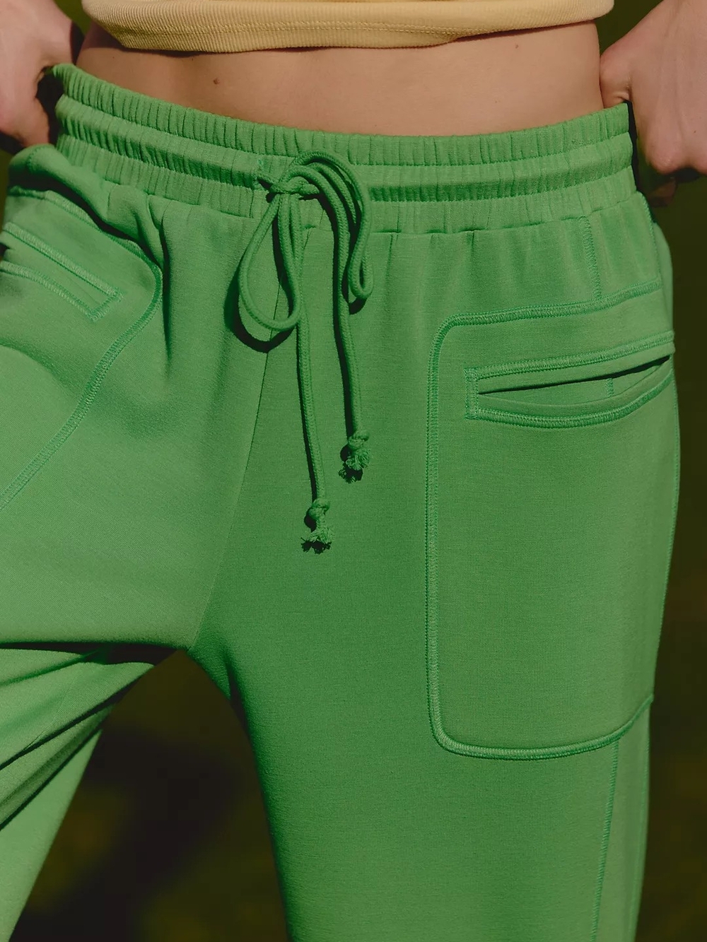 Anthropologie Daily Practice Cargo Joggers Vibrant Green High Rise Women Medium